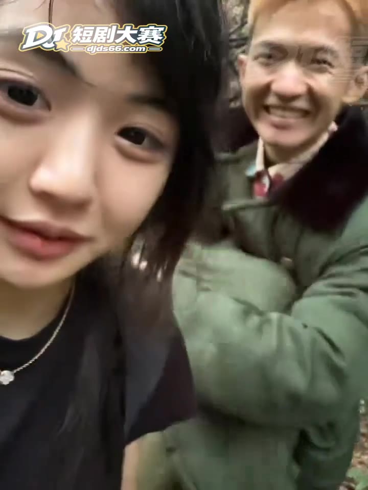 B站刘大炮 家里大云相关图片1